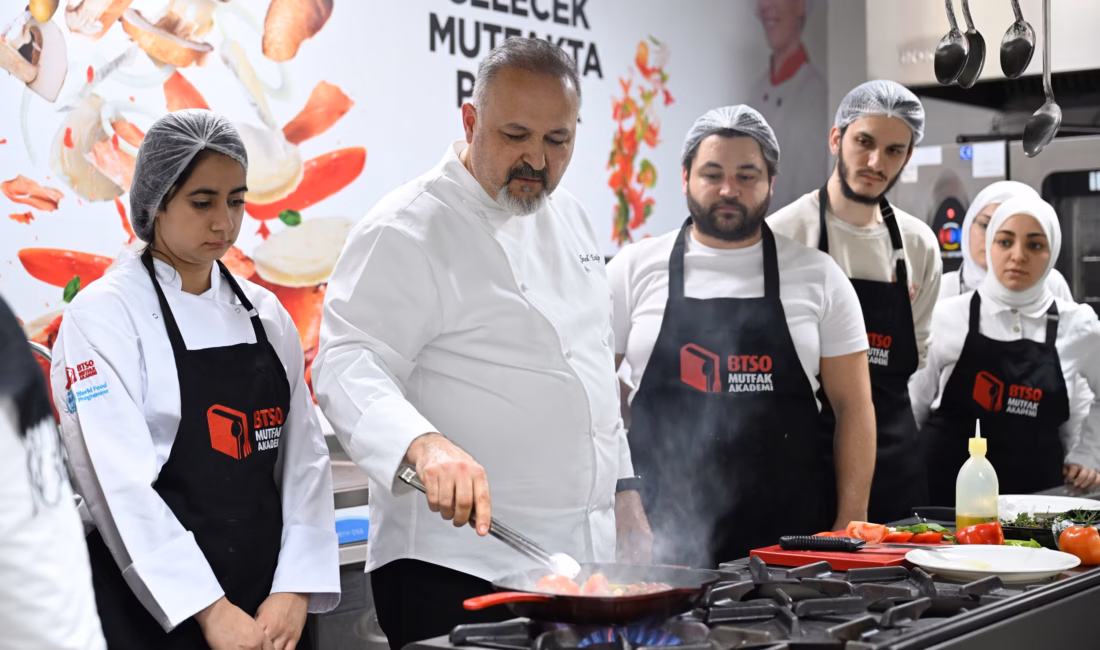 BTSO Mutfak Akademi, yiyecek-içecek sektörüne nitelikli insan kaynağı kazandırmanın yanı
