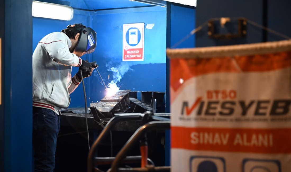 BTSO MESYEB, 11 sektörel grupta 112 meslekte yürüttüğü sınav ve