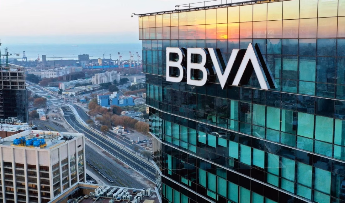 BBVA Research, Türkiye ekonomisine ilişkin eylül ayı raporunda dolar/TL için
