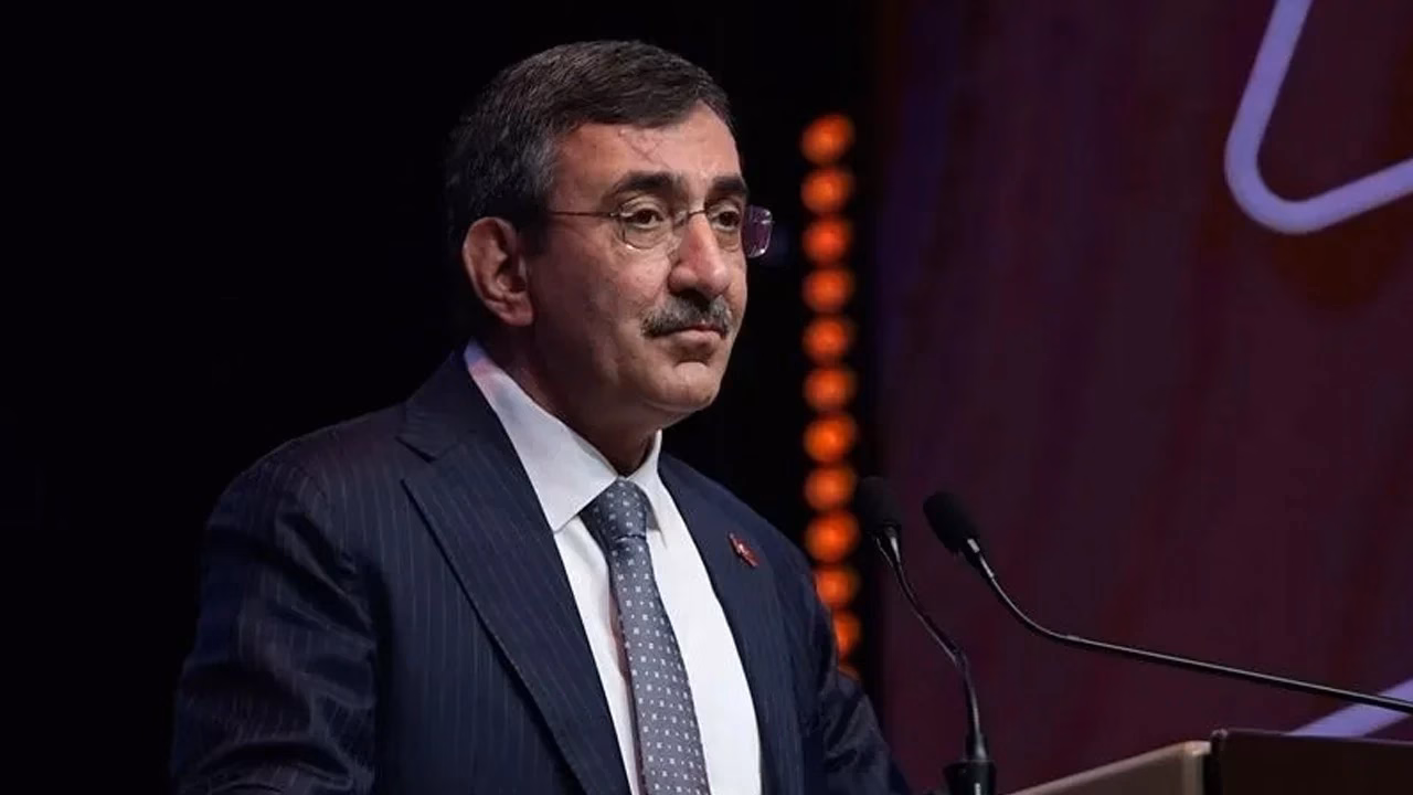 Cumhurbaşkanı Yardımcısı Cevdet Yılmaz, Türkiye'nin savunma sanayisindeki gelişimi “tam anlamıyla