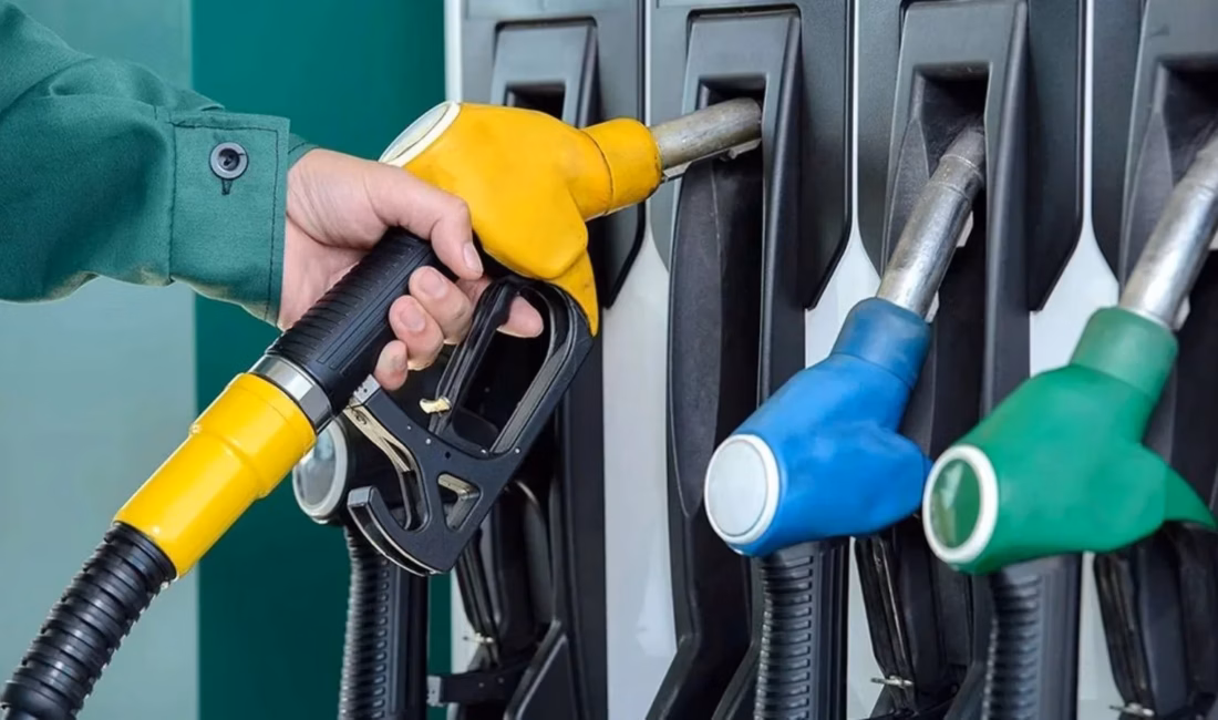 Brent petrolün 100 doların altına gerilemesinin ardından motorin fiyatlarında indirim