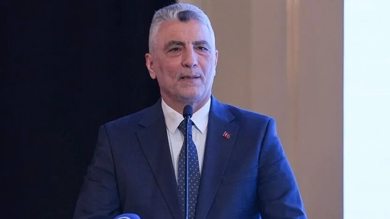 Ticaret Bakanı Ömer Bolat, son 12 aylık ihracatın 283,7 milyar