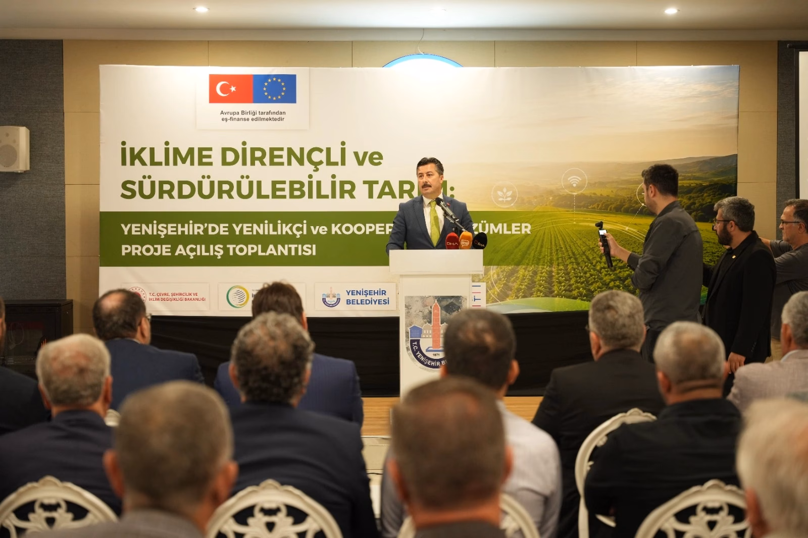 Bursa’nın önemli tarım merkezlerinden Yenişehir’de belediye tarafından yürütülen çalışmalarla üreticilere