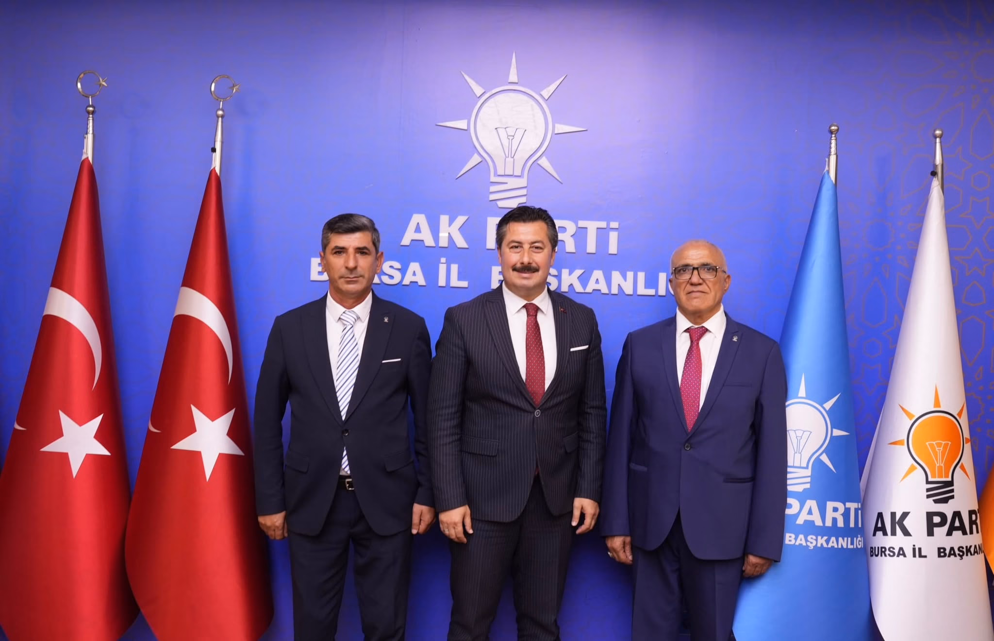 Yenişehir Belediye Meclisi’nde bağımsız olarak görev yapan Yalçın Ede ve